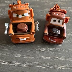 Disney Mattel Pixar Tow Mater 2 Truck Set - Orange and Brown Die-Cast